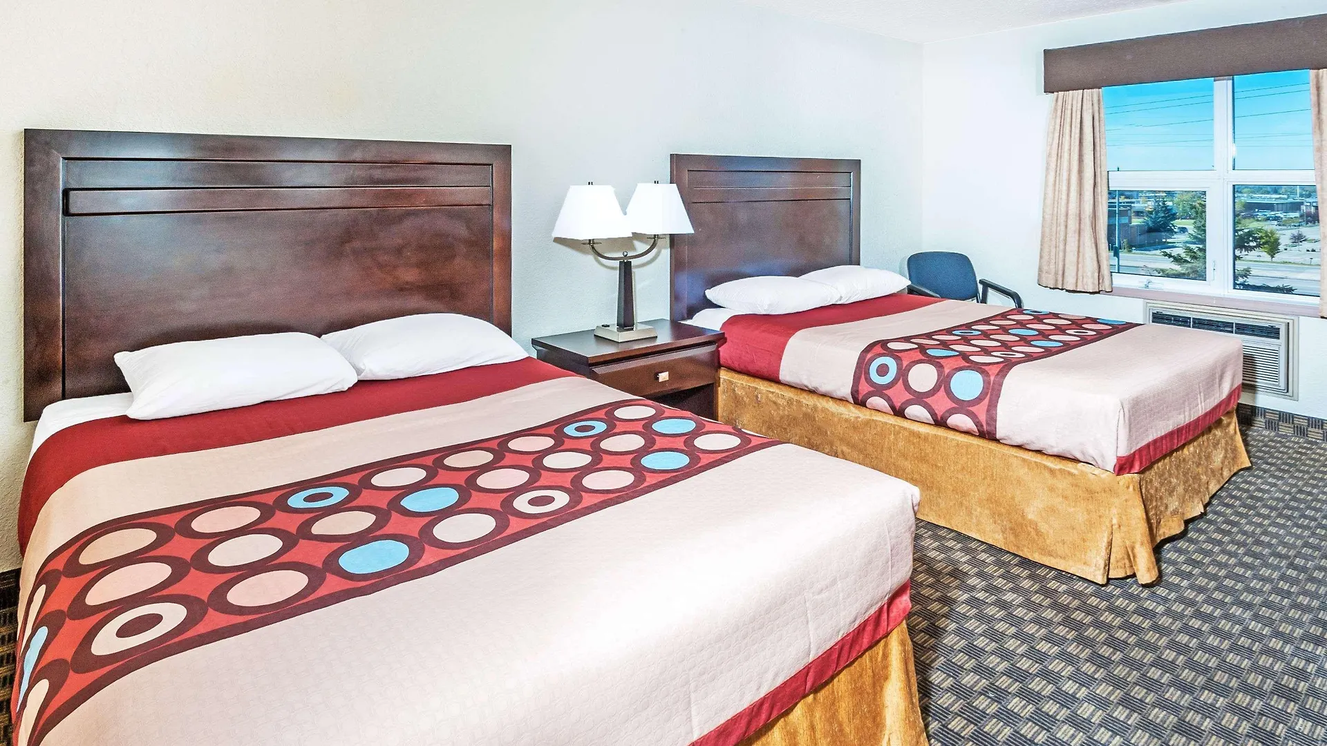 Super 8 By Wyndham Calgary/Airport Hotel Calgary
