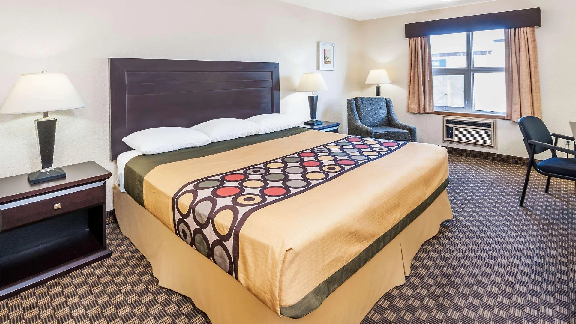 Super 8 By Wyndham Calgary/Airport Hotel