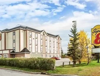 **  Super 8 By Wyndham Calgary/Airport Hotel Canada