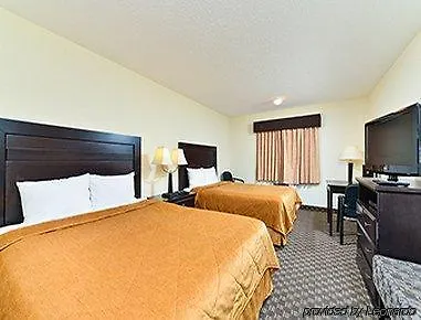Super 8 By Wyndham Calgary/Airport Hotel 2*, Calgary Canada